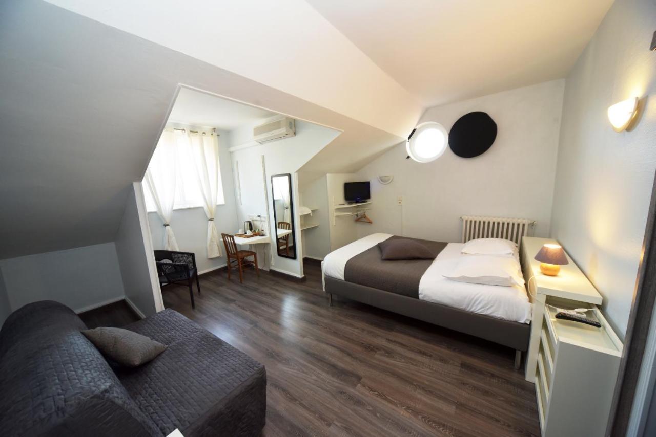 Hotel Cafe De Paris Capdenac-Gare Zewnętrze zdjęcie