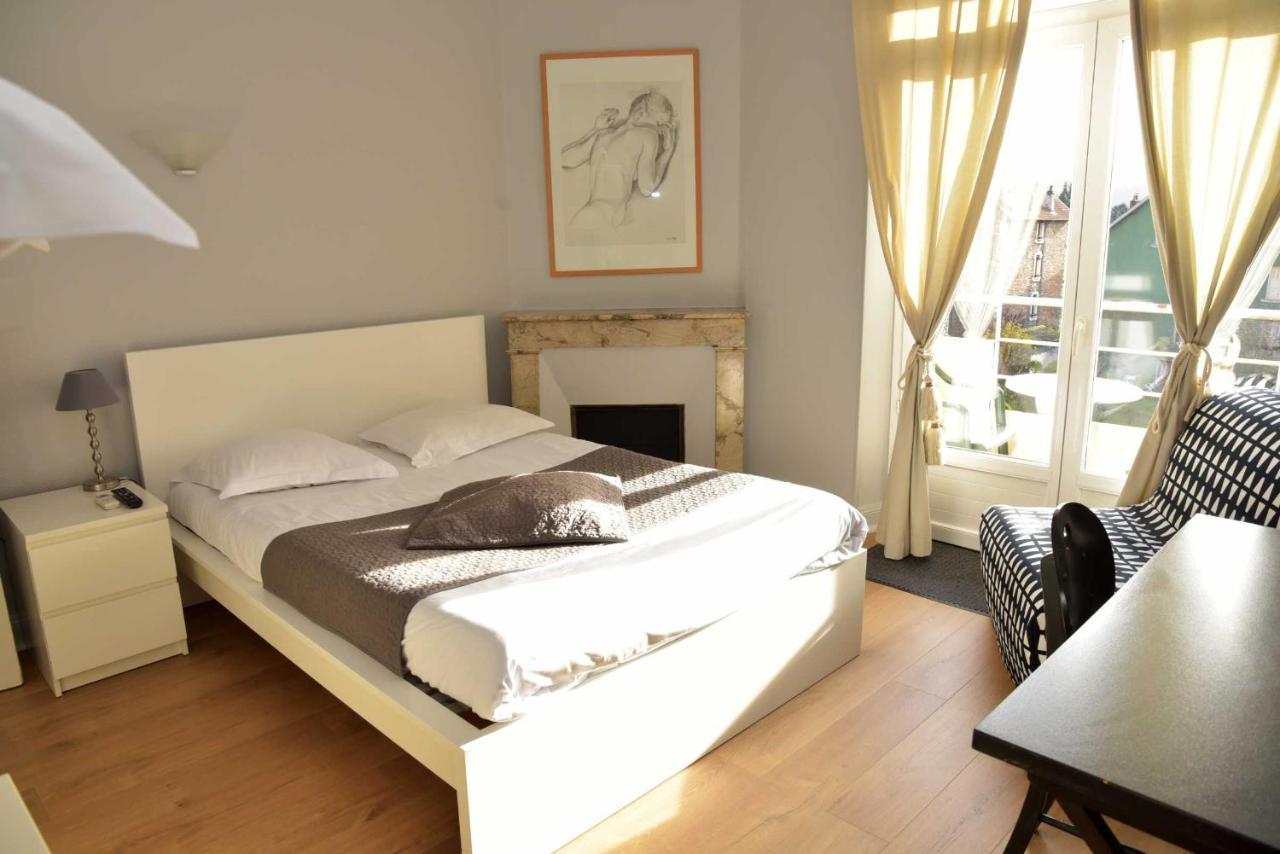 Hotel Cafe De Paris Capdenac-Gare Zewnętrze zdjęcie